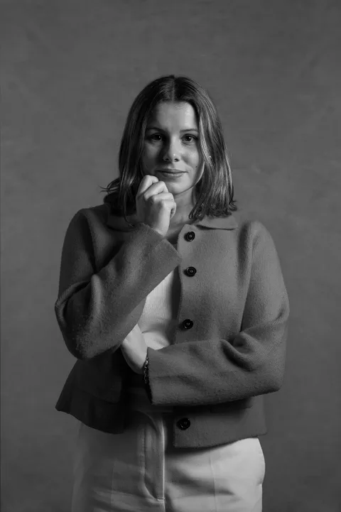 Retrato de Sophie Deecke Dau, Abogada Junior en Gómez Fierro Abogados